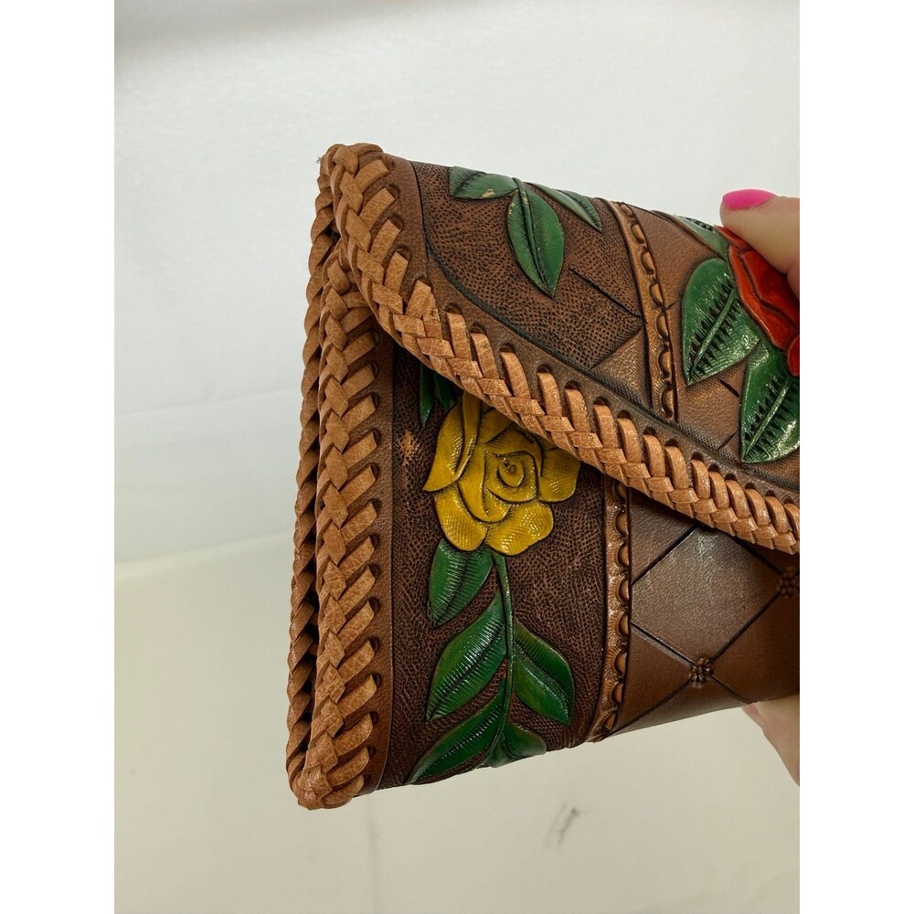 Handmade Extravagant Detail 100% Leather Wallet - Picture 7 of 7